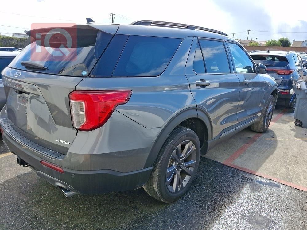 Ford Explorer